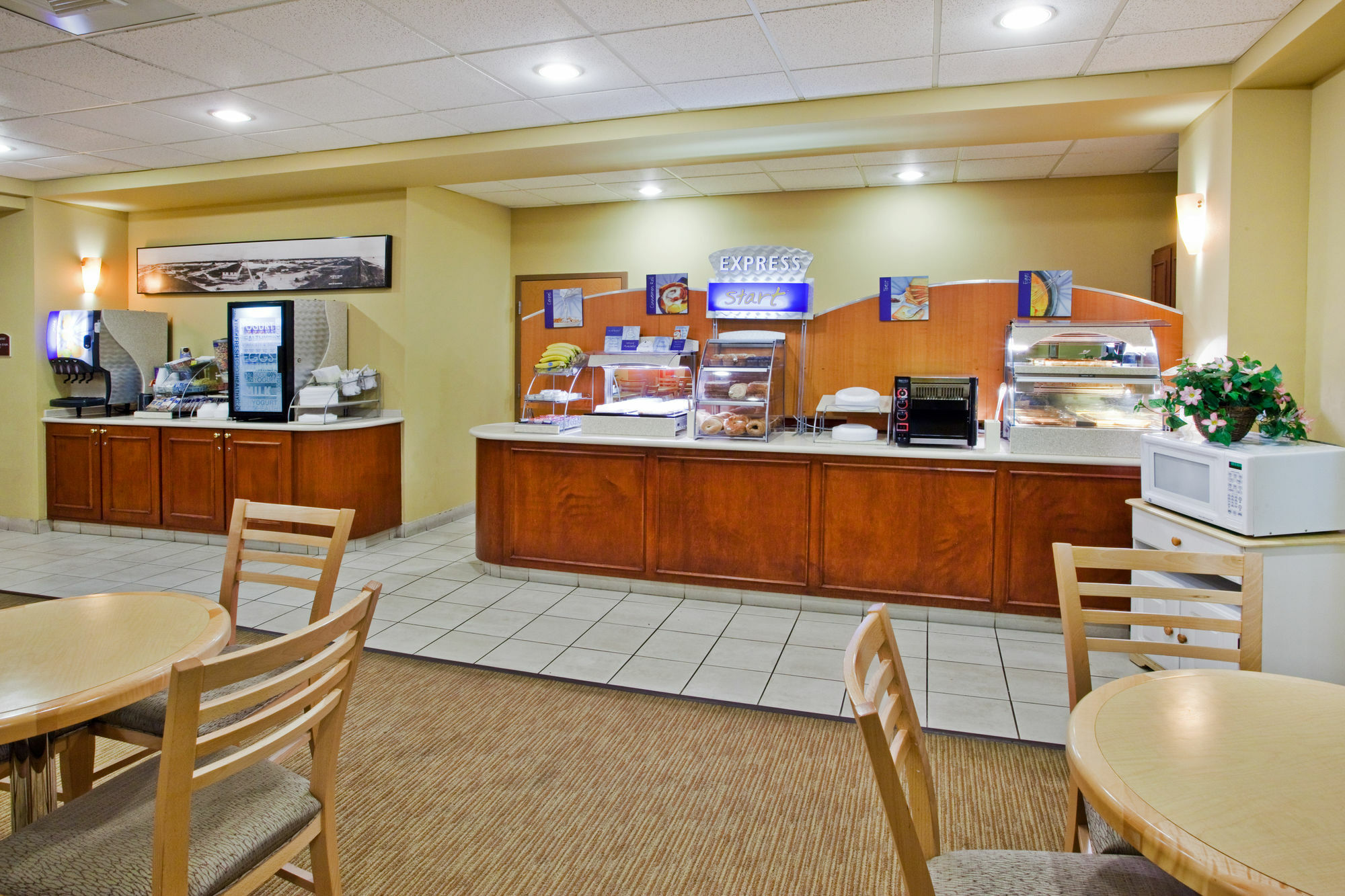 Holiday Inn Express Myrtle Beach-Broadway At The Beach By Ihg Exterior photo